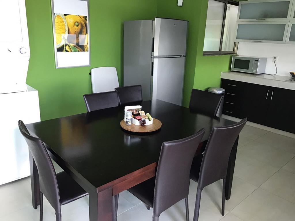 Hostal Urbano - Aeropuerto Alfredo V. Bonfil Εξωτερικό φωτογραφία