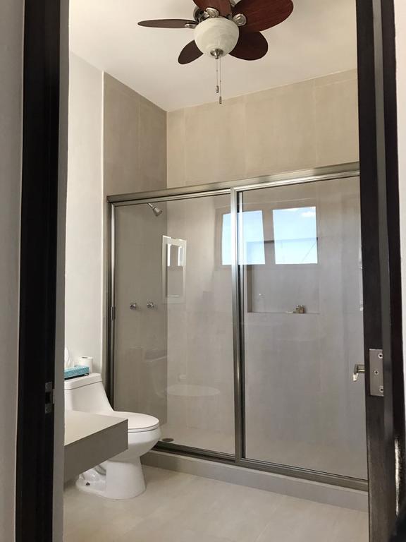 Hostal Urbano - Aeropuerto Alfredo V. Bonfil Εξωτερικό φωτογραφία