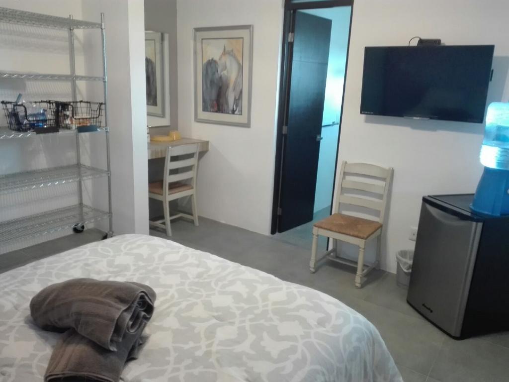 Hostal Urbano - Aeropuerto Alfredo V. Bonfil Εξωτερικό φωτογραφία