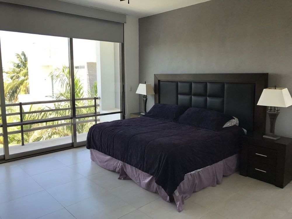 Hostal Urbano - Aeropuerto Alfredo V. Bonfil Εξωτερικό φωτογραφία