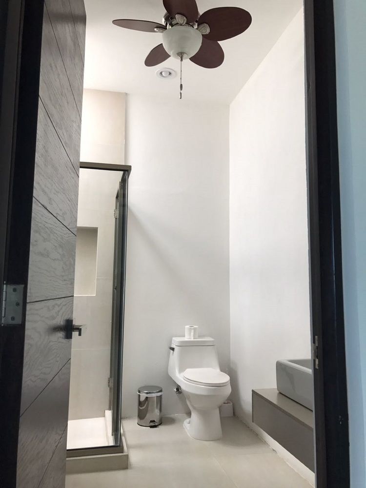 Hostal Urbano - Aeropuerto Alfredo V. Bonfil Εξωτερικό φωτογραφία