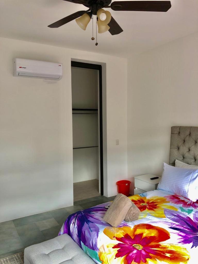 Hostal Urbano - Aeropuerto Alfredo V. Bonfil Εξωτερικό φωτογραφία