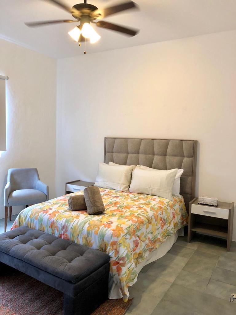 Hostal Urbano - Aeropuerto Alfredo V. Bonfil Εξωτερικό φωτογραφία